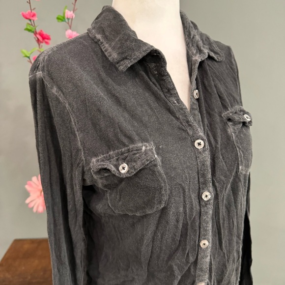 Staring at Stars 100% Cotton Botton Down Long Sleeve - Picture 2 of 11